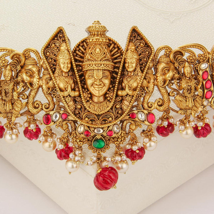 Bride’s Halo Nagas Oddiyanam