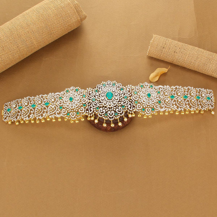 Saanvi Diamond Like Oddiyanam