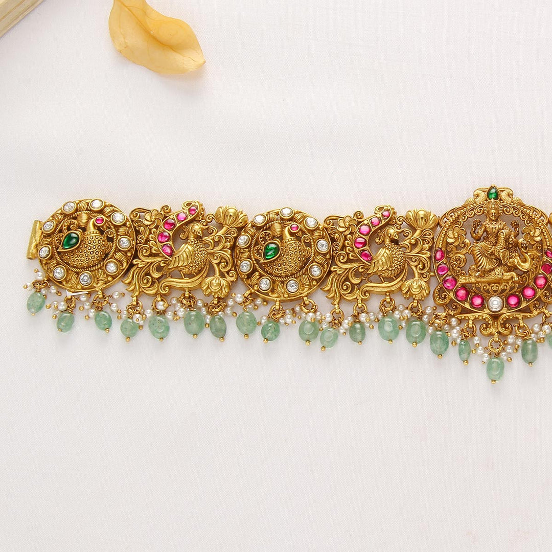 Bridal Charm Nagas Oddiyanam