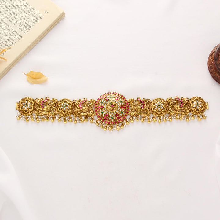 Myra Golden Nagas Oddiyanam