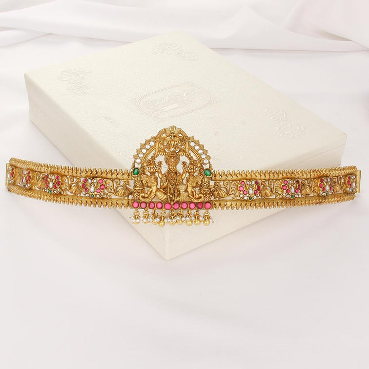 Dharini Nagas Oddiyanam