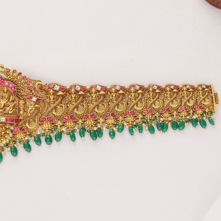 Bridal Look Nagas Oddiyanam