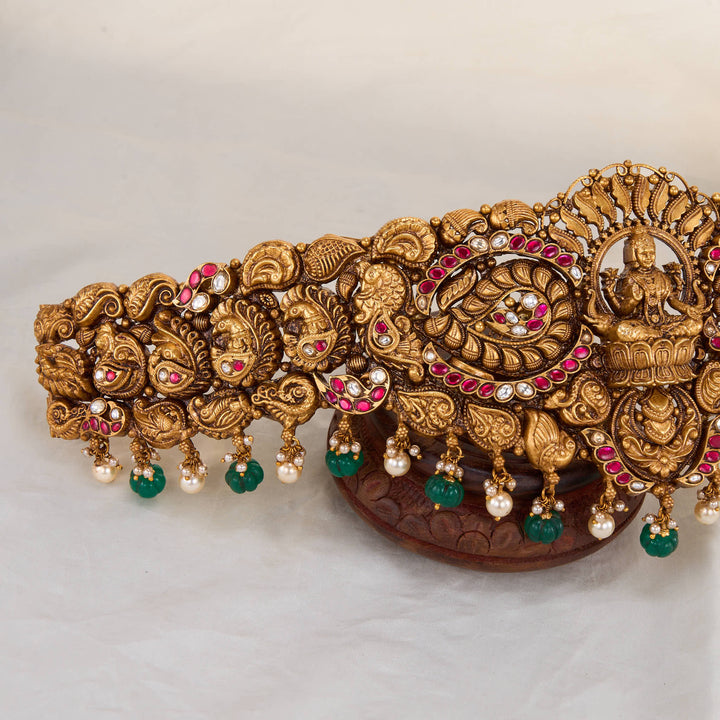 Luxurious Nagas Oddiyanam