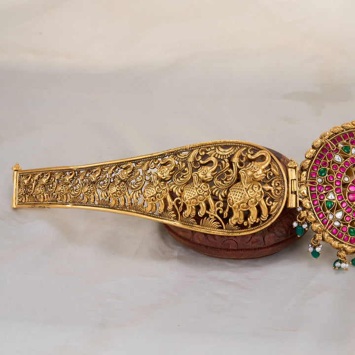 Prathisha Nagas Kundan Oddiyanam