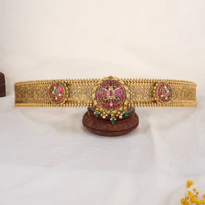 Grandeur Kundan Oddiyanam