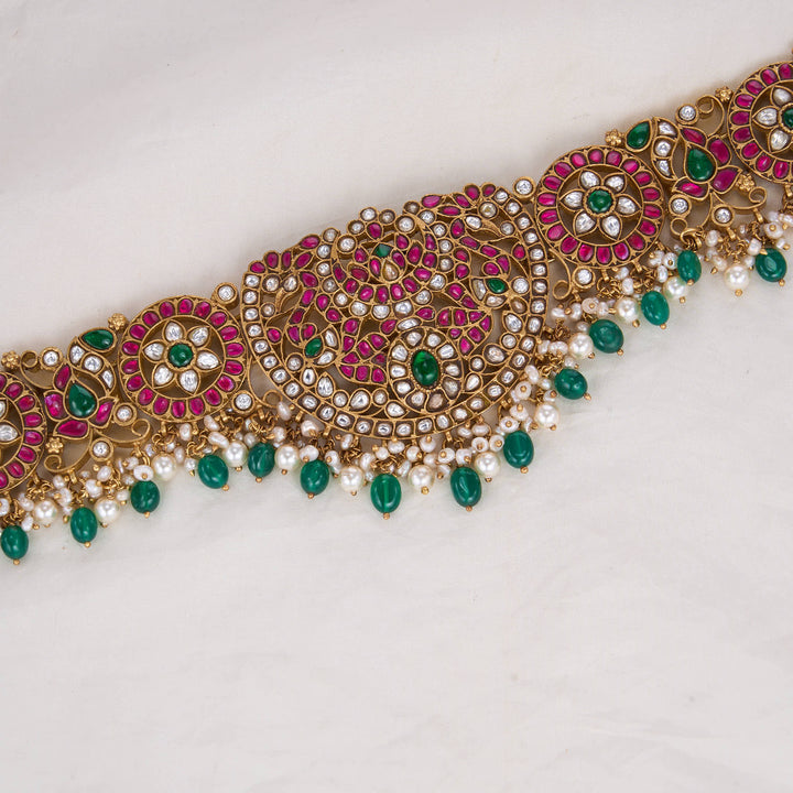 Traditional Kundan Oddiyanam