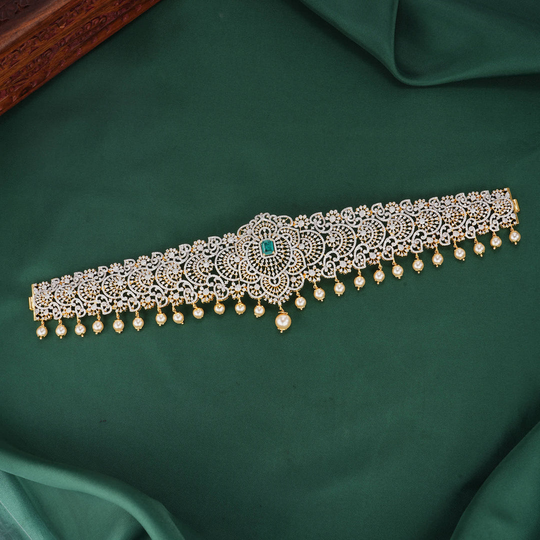 Riyanshi Diamond Like Oddiyanam