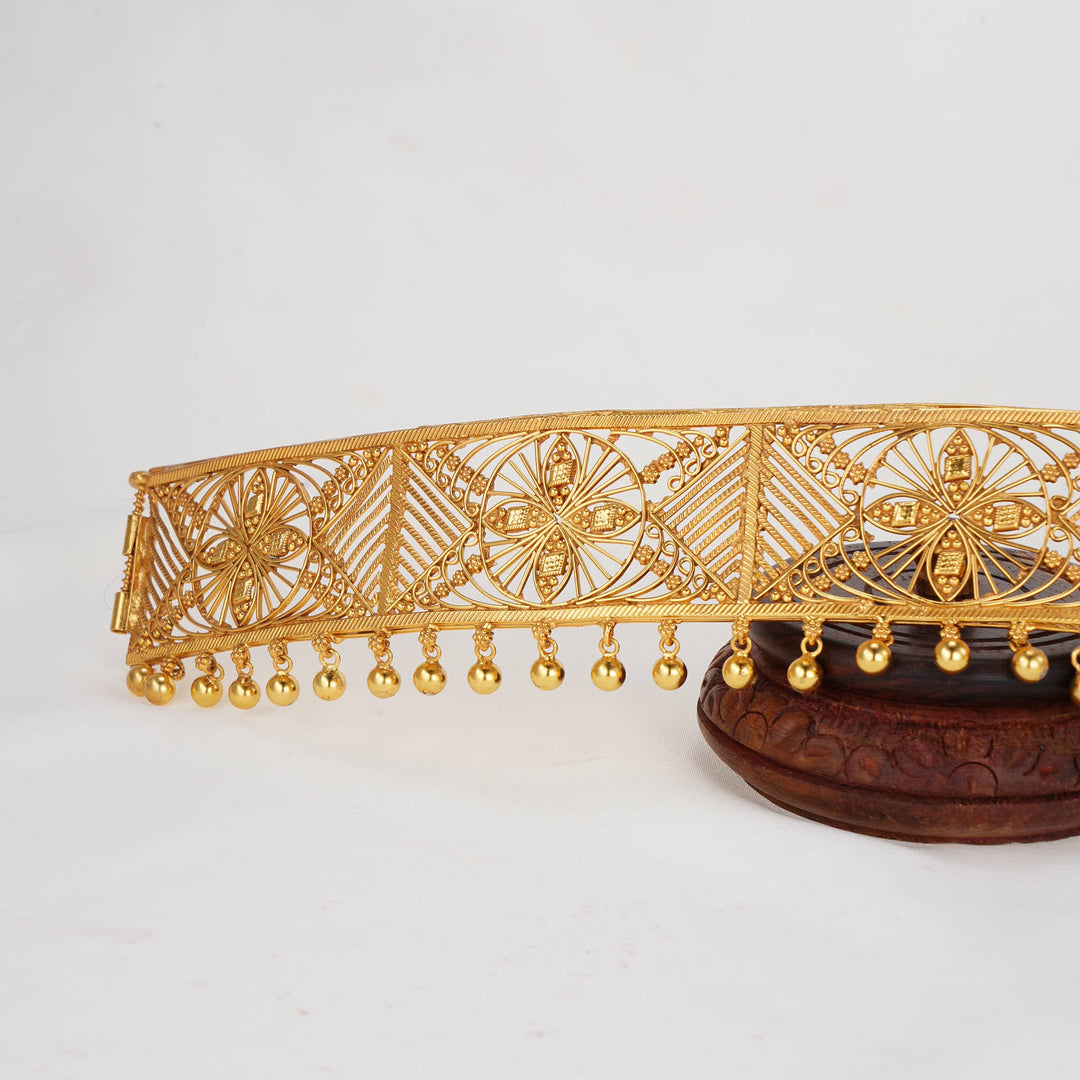 Glowing Oddiyanam