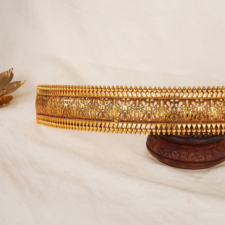Bridal Like Nagas Oddiyanam