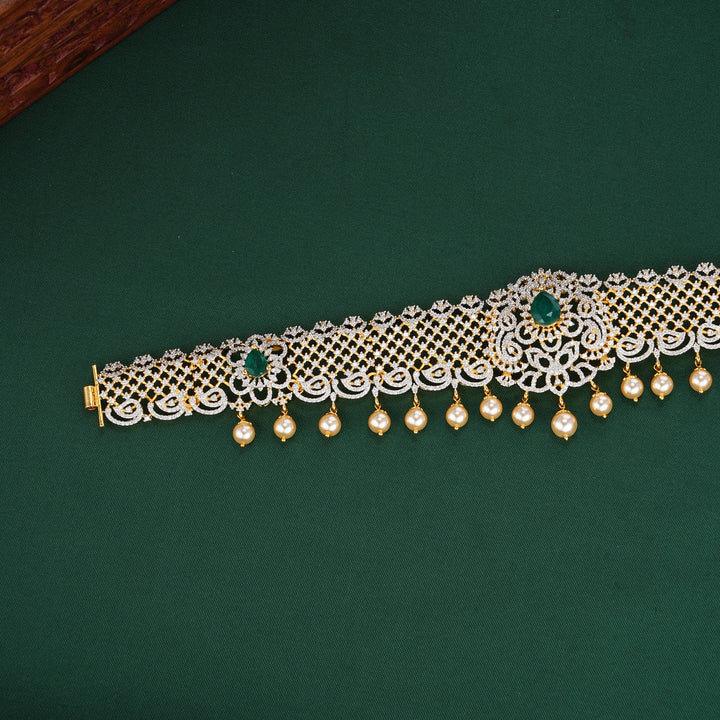 Most Loved Bridal Diamond Like Oddiyanam