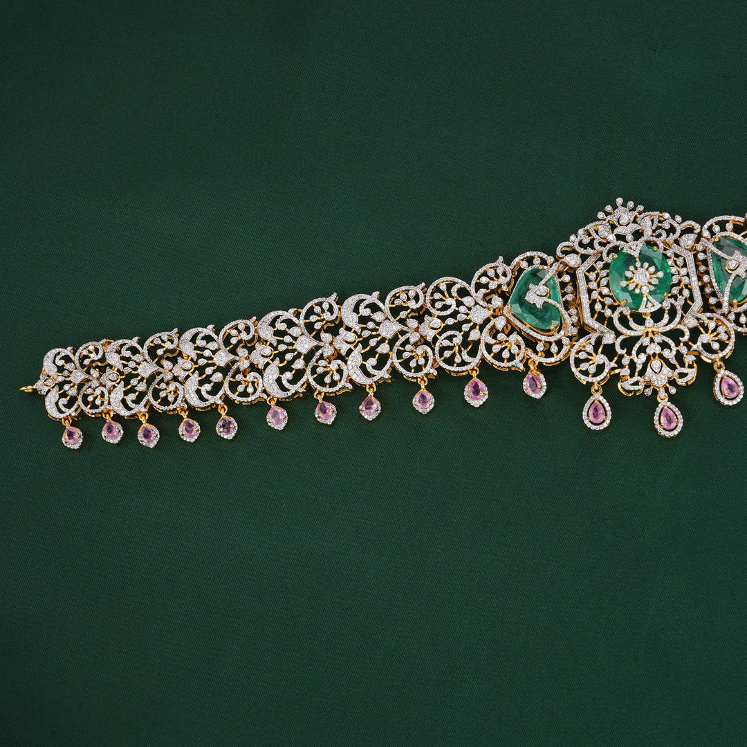 Grand Attractive Diamond Like Oddiyanam