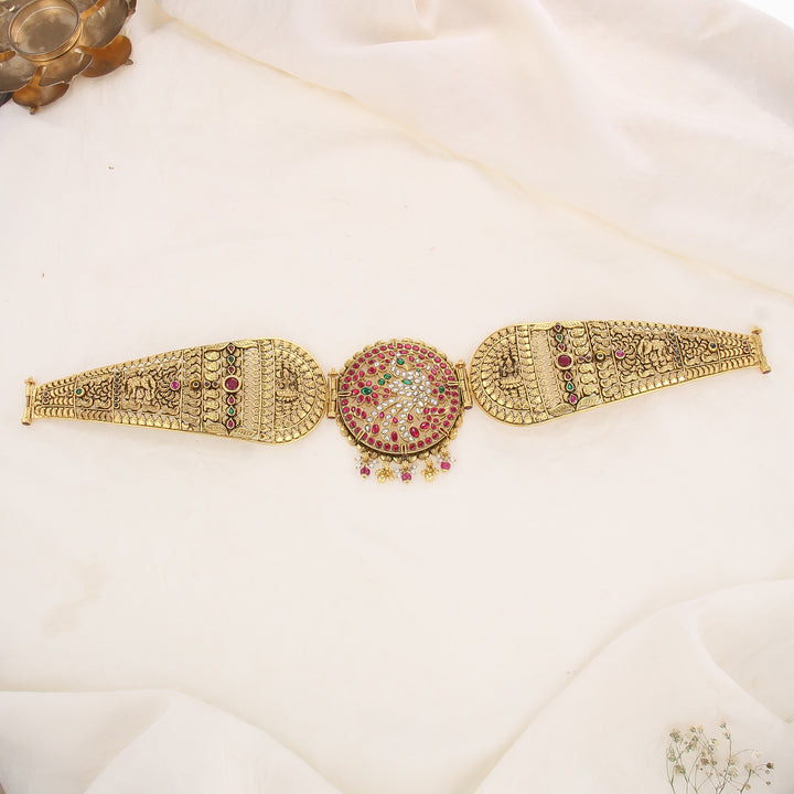Artful Tradition Kundan Oddiyanam