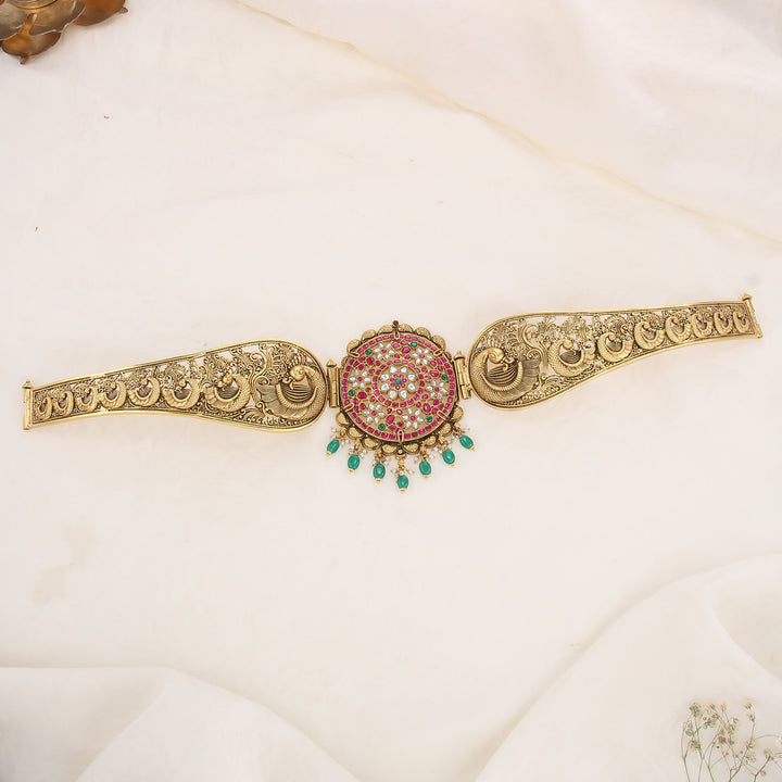 Wearing Bloom Kundan Oddiyanam