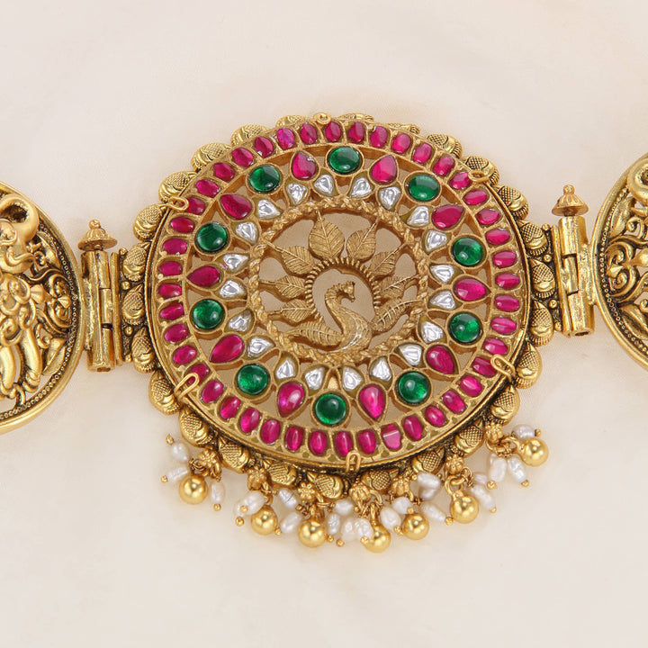 Artisanal Kundan Oddiyanam
