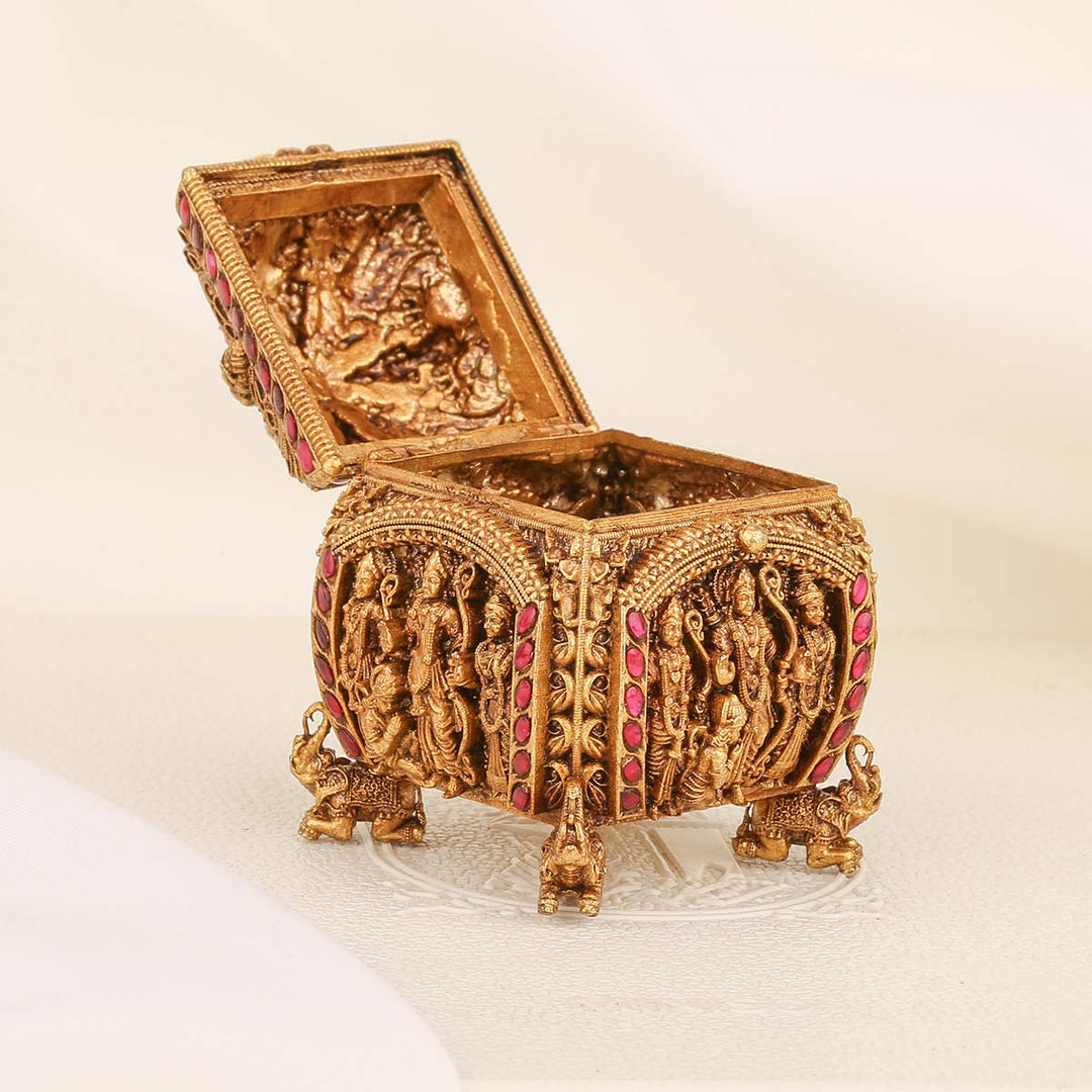 Luxurious Kum Kum Box