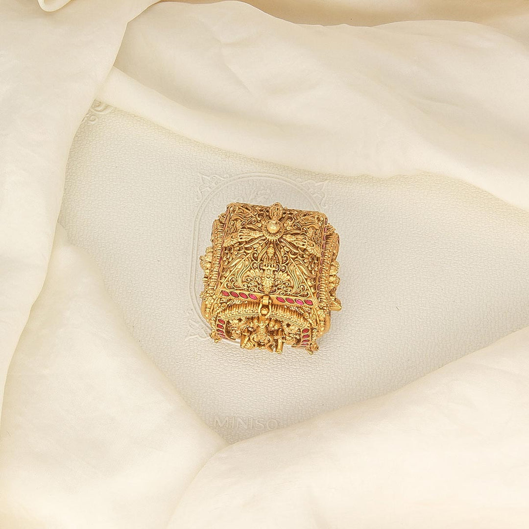 Chic & Glow Kum Kum Box