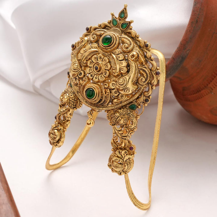 Trending Nagas Nakshi Vanki