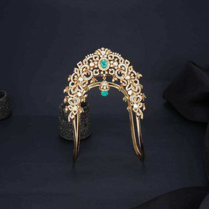 Elegant Victorian Vanki
