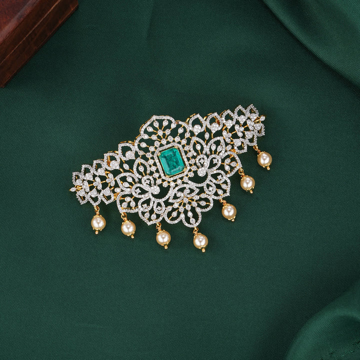 Elegant Avikam Vanki