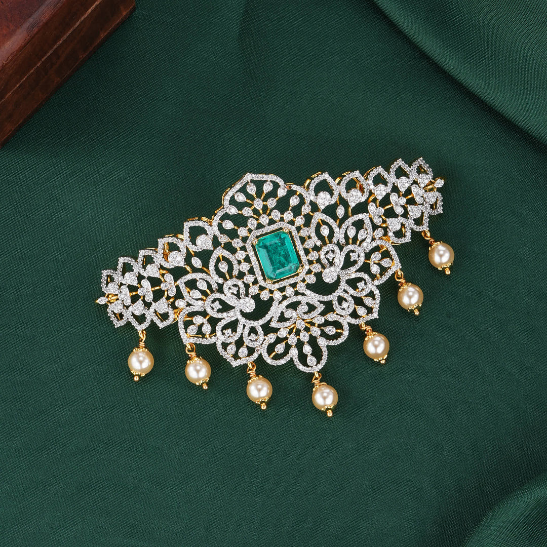 Elegant Avikam Vanki