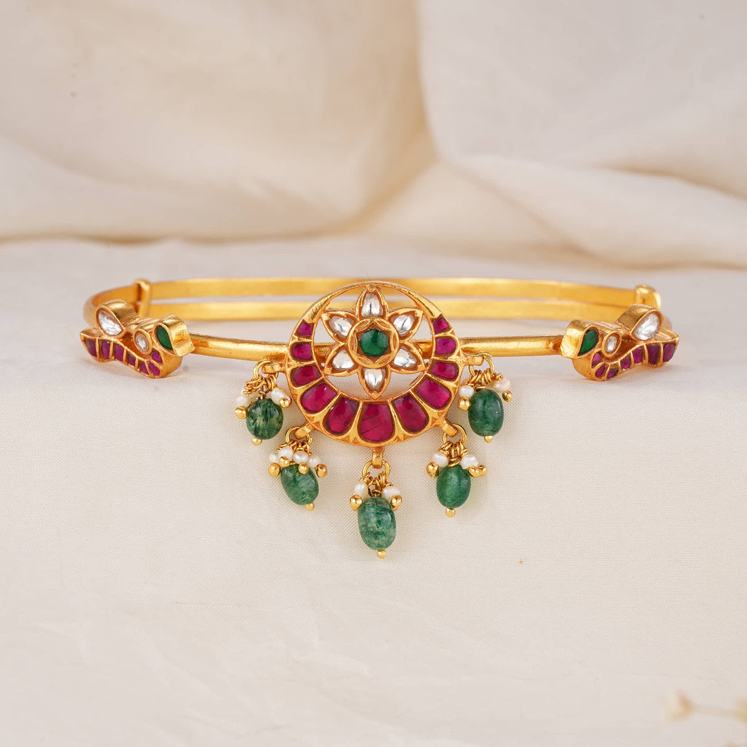 Blooming Flow Kundan Vanki