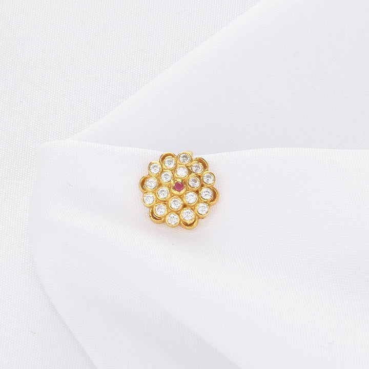 Naziya Nose Pin