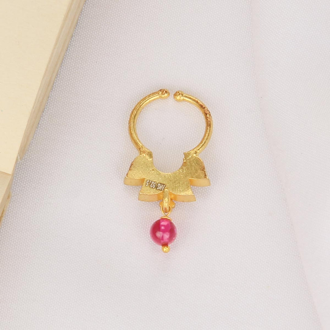 Abhina Nose pin
