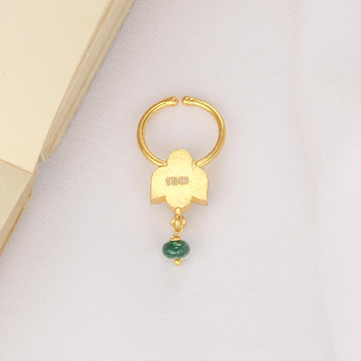 Liyasri Bullakku Nose pin