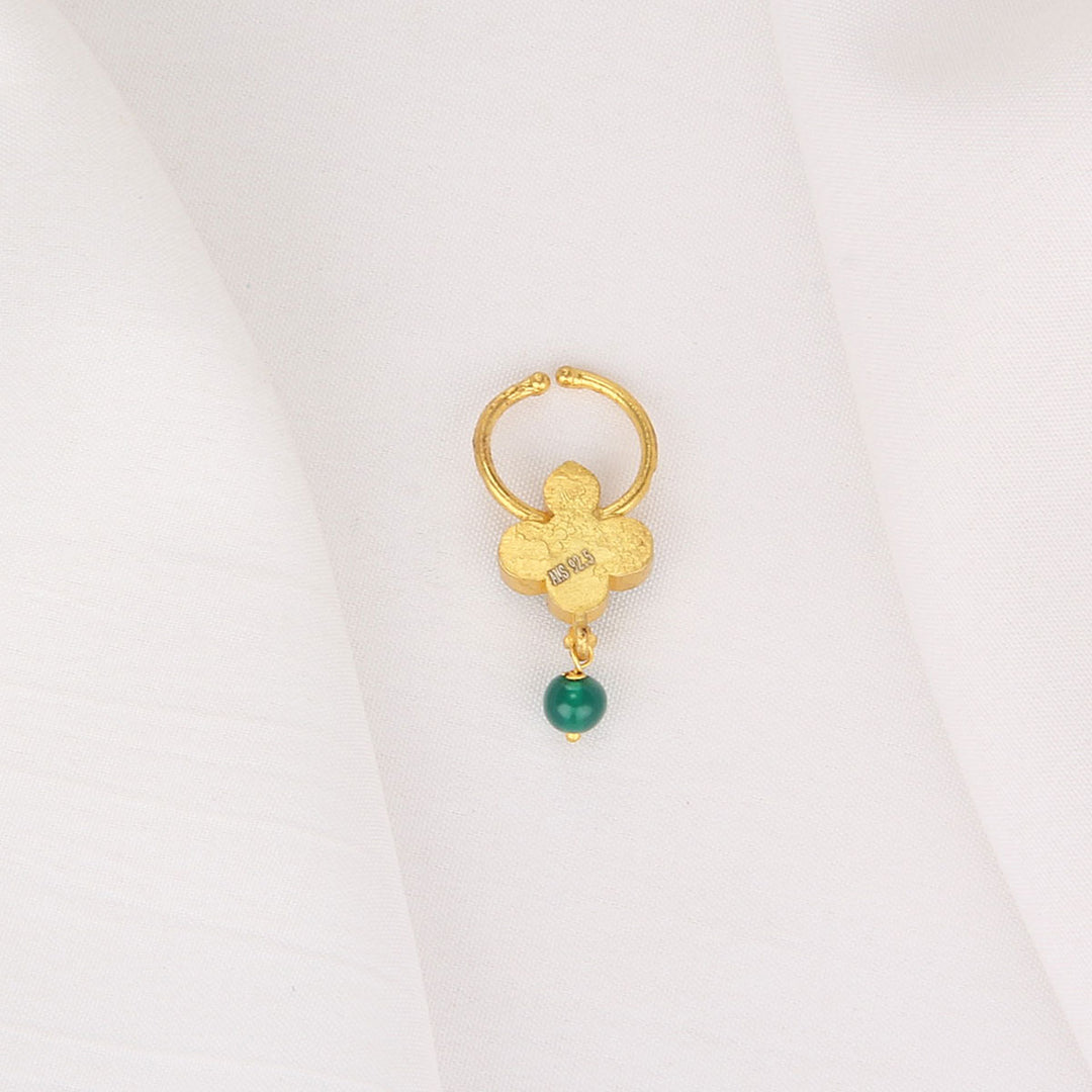 Priyasri Bullakku Nose Pin