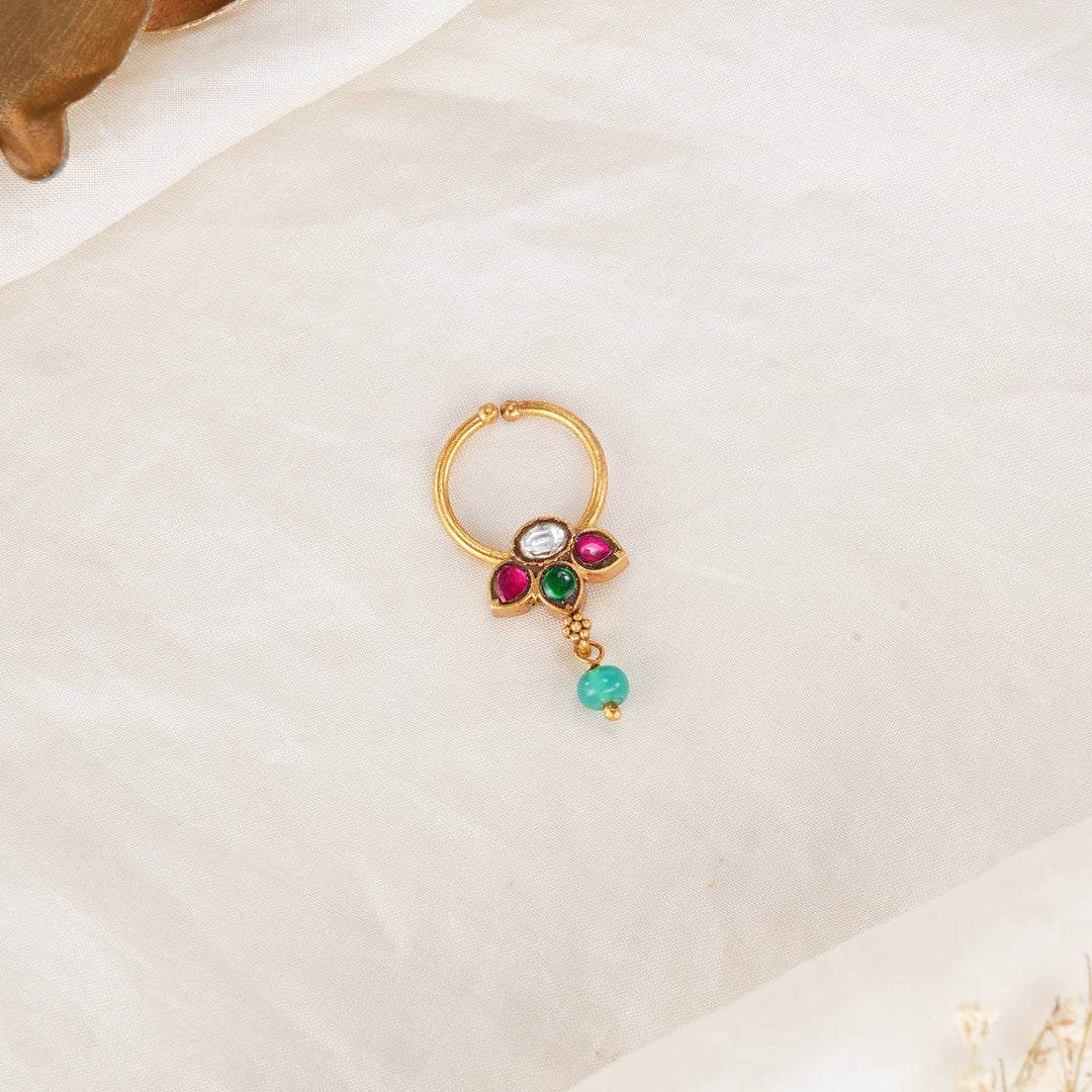 Navisha Bullakku Nose Pin