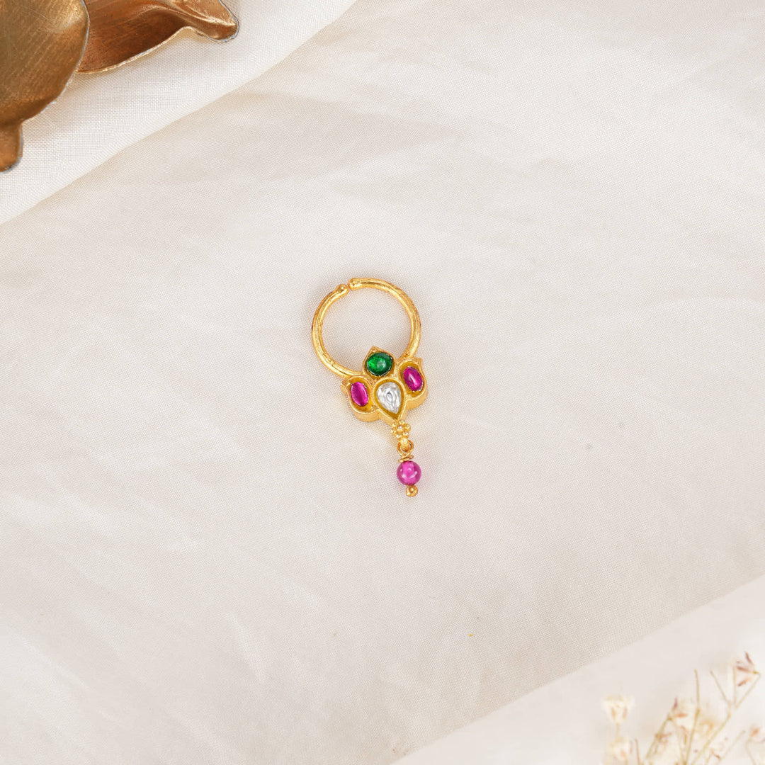 Pavitha Bullakku Nose Pin