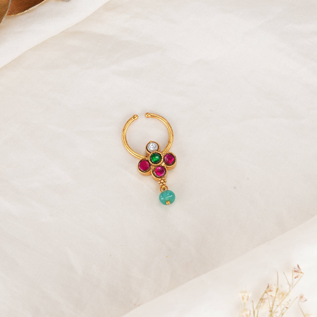 Fabulous Bullakku Nose Pin