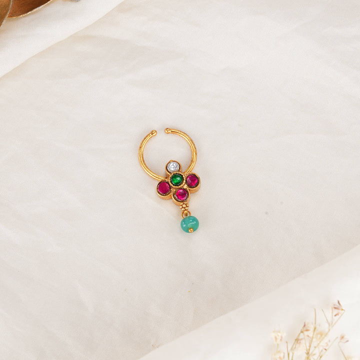 Fabulous Bullakku Nose Pin