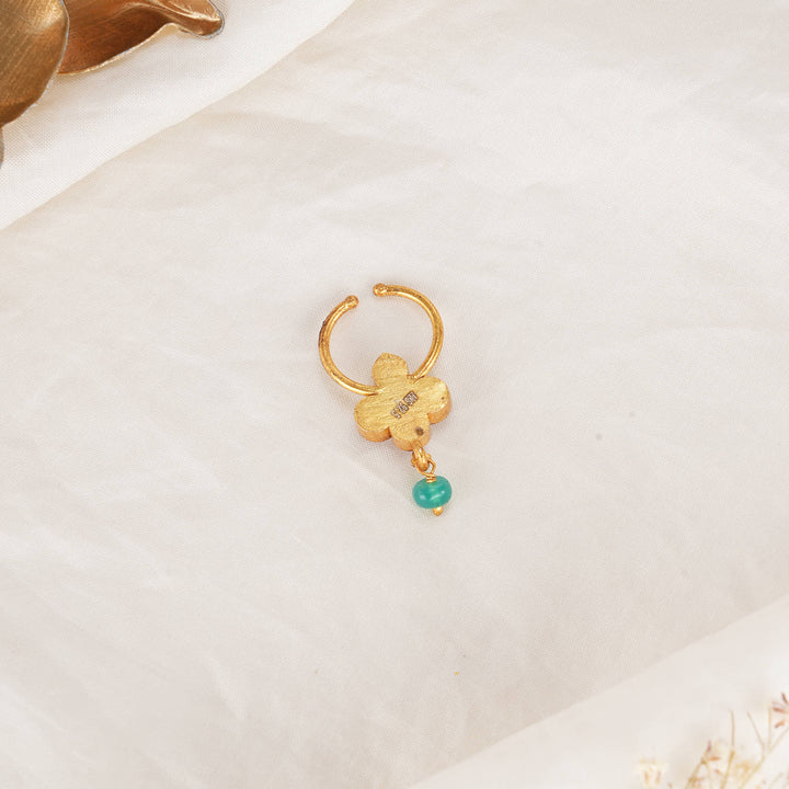 Fabulous Bullakku Nose Pin