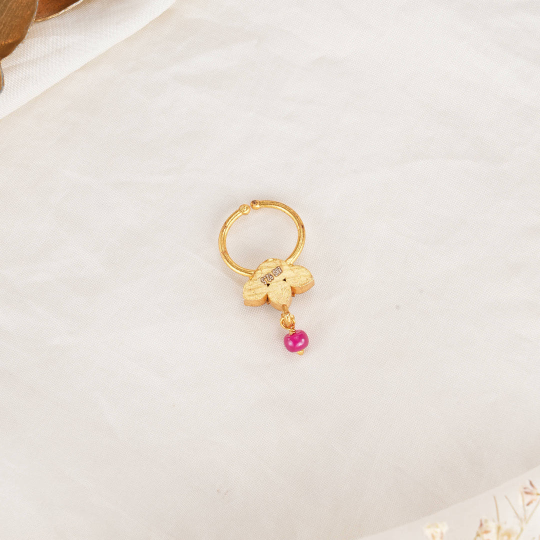 Krithikaa Bullakku Nose Pin