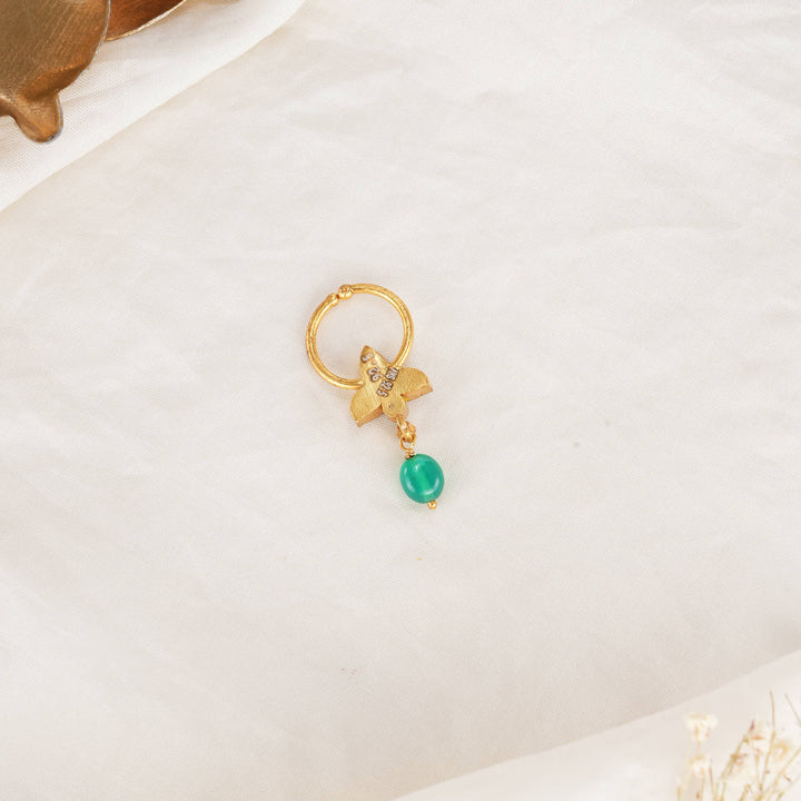 Majestic Bullakku Nose Pin