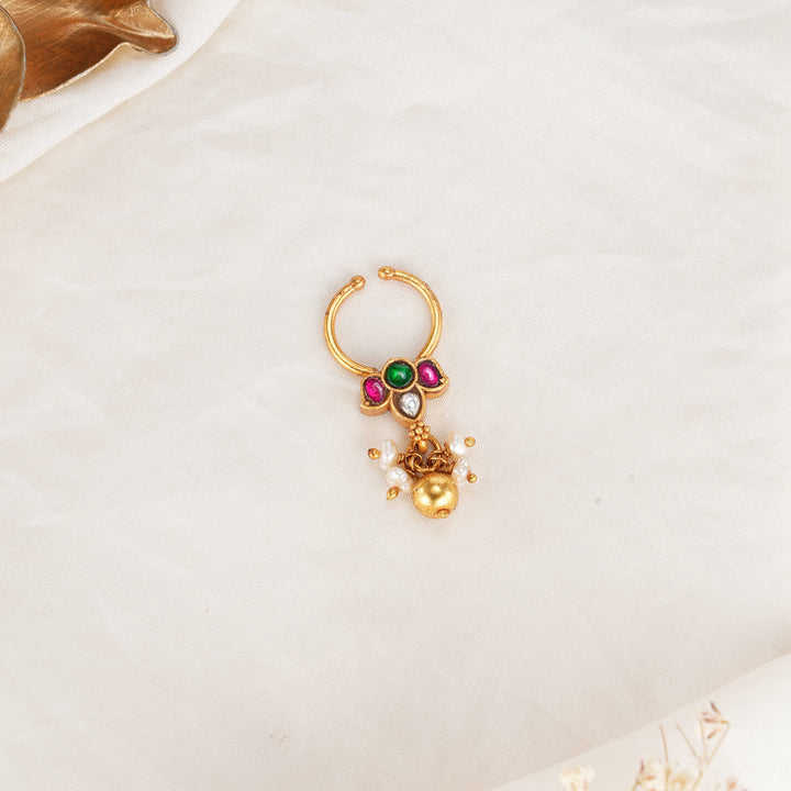 Tenishaa Bullakku Nose Pin