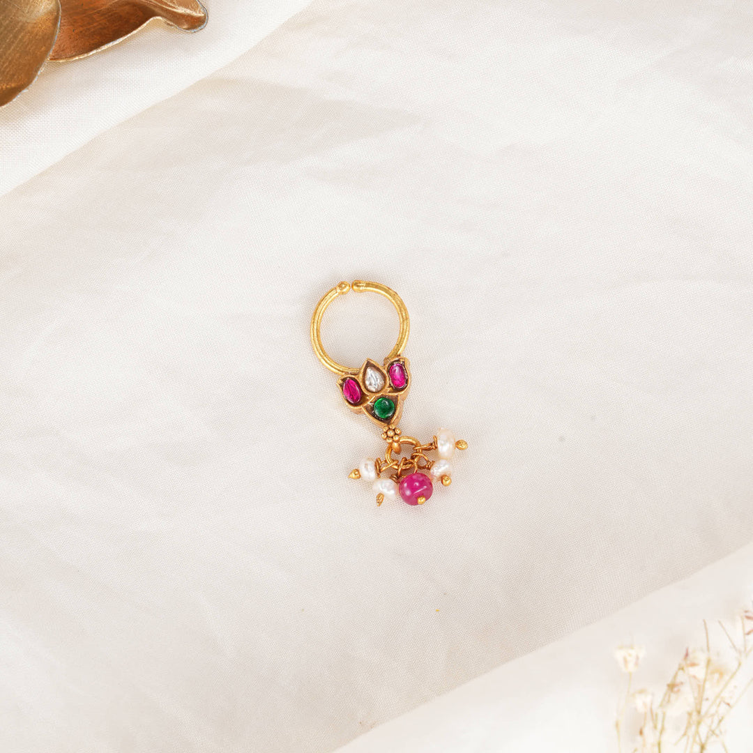 Ravitha Bullakku Nose Pin