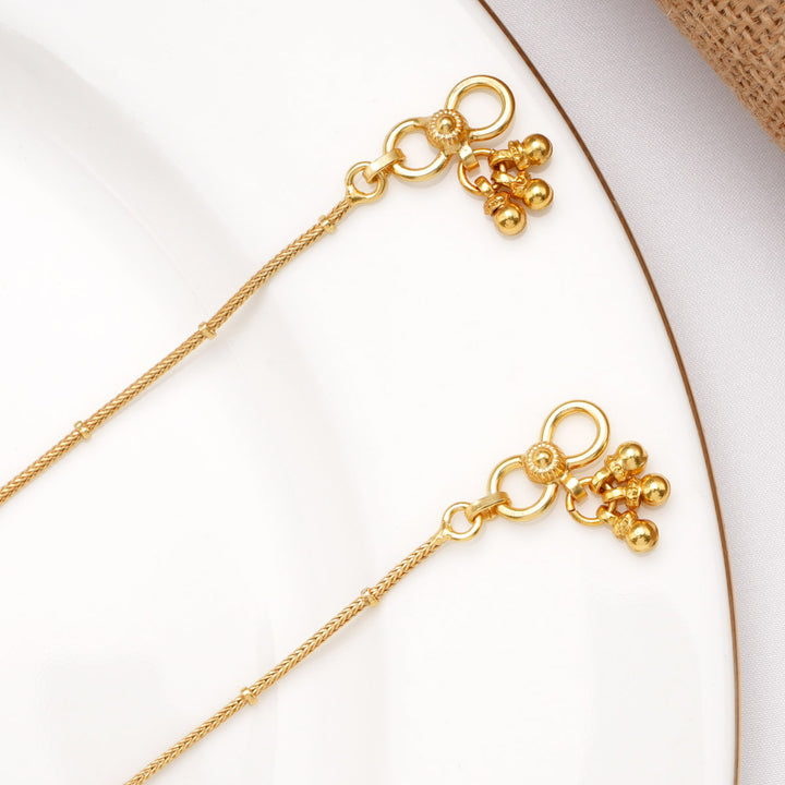 Cute Floral Gold Plated Kundan Anklet