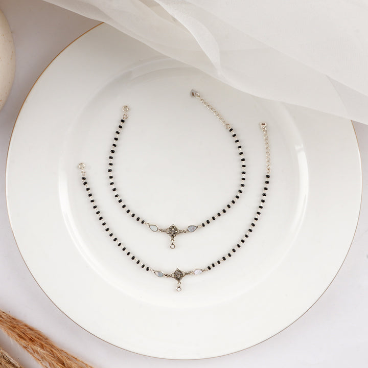 Anamikha Anklets