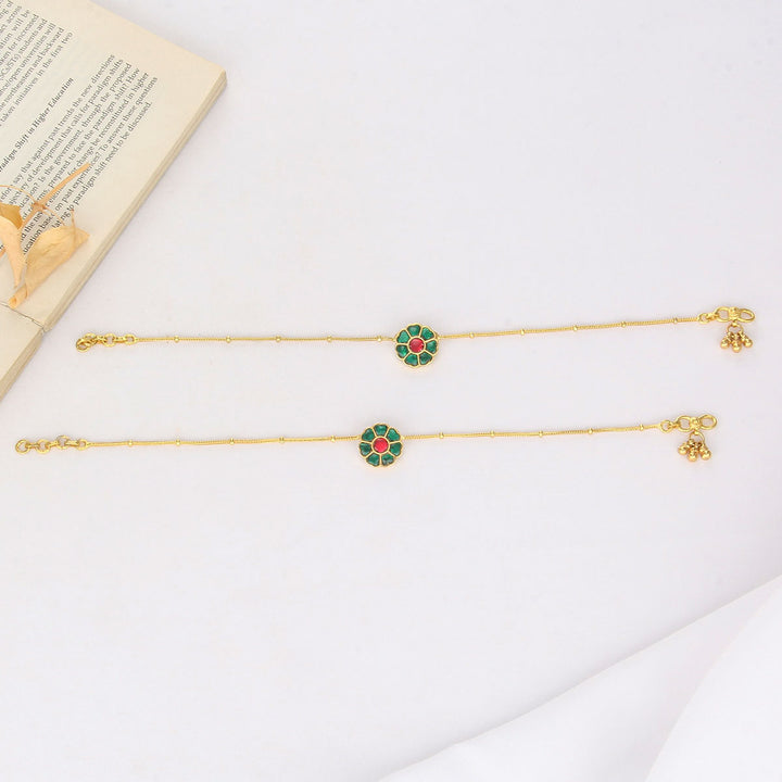 Ishnavi  Kundan Anklet