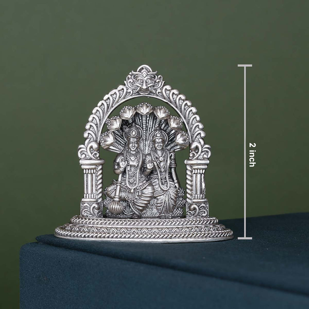 Vishnu Lakshmi Sitting 2D idol