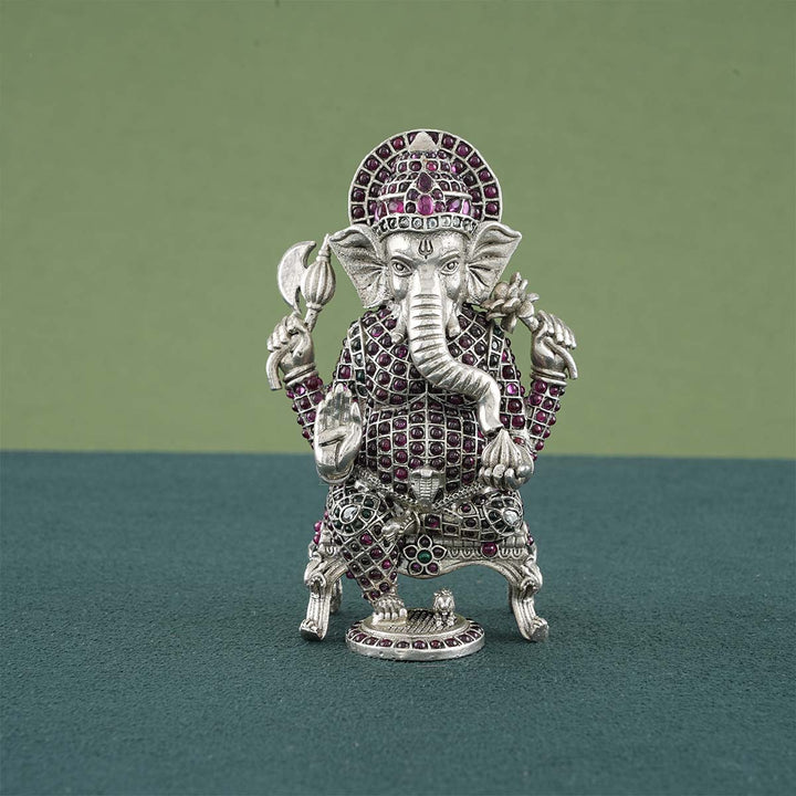 Vinayagar Divine 3D Idol