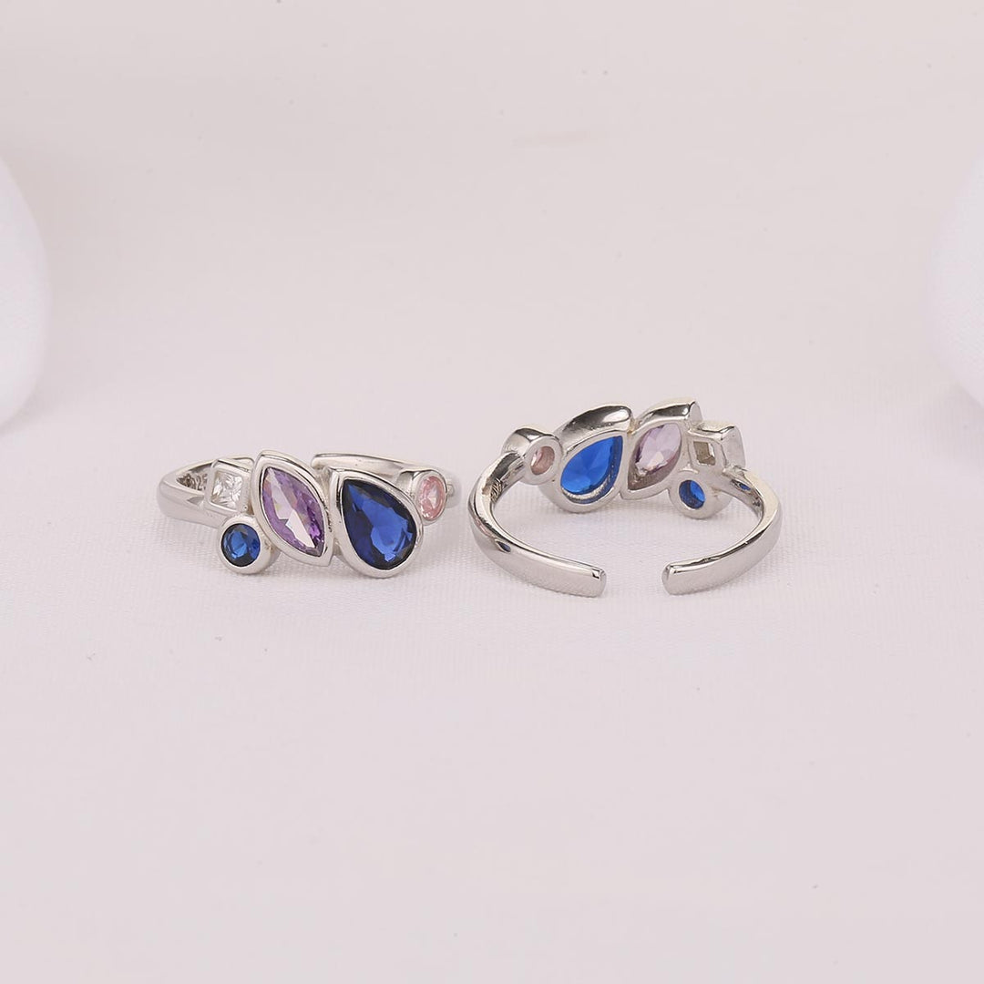 Attractive Blue Toe Ring