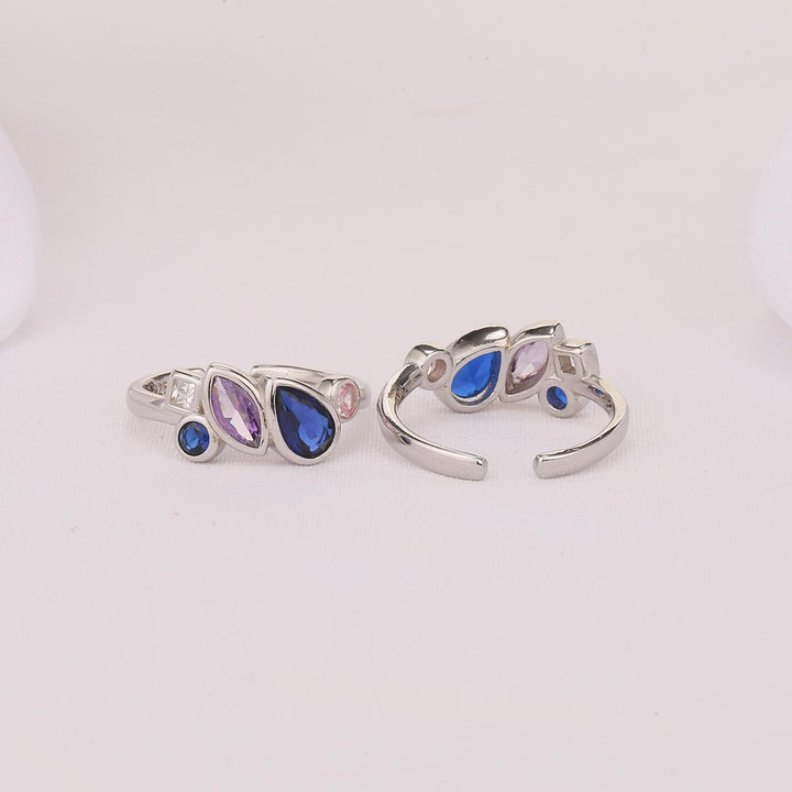 Attractive Blue Toe Ring
