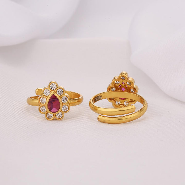 Akshaya Toe Ring