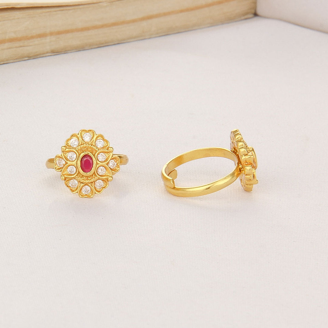 Thakira Toe Ring