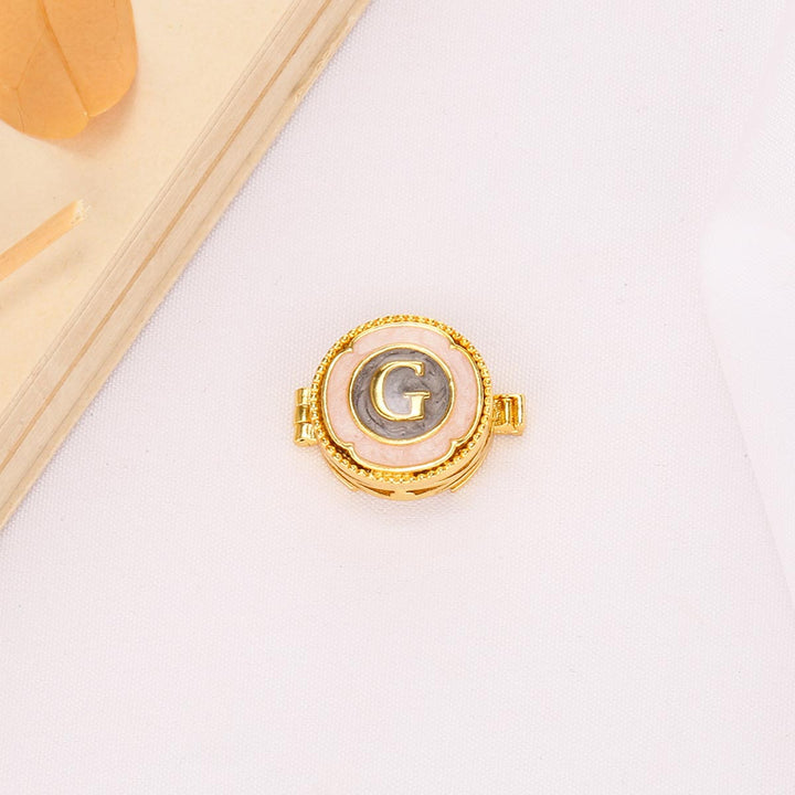 Sherith Shirt Button Clip