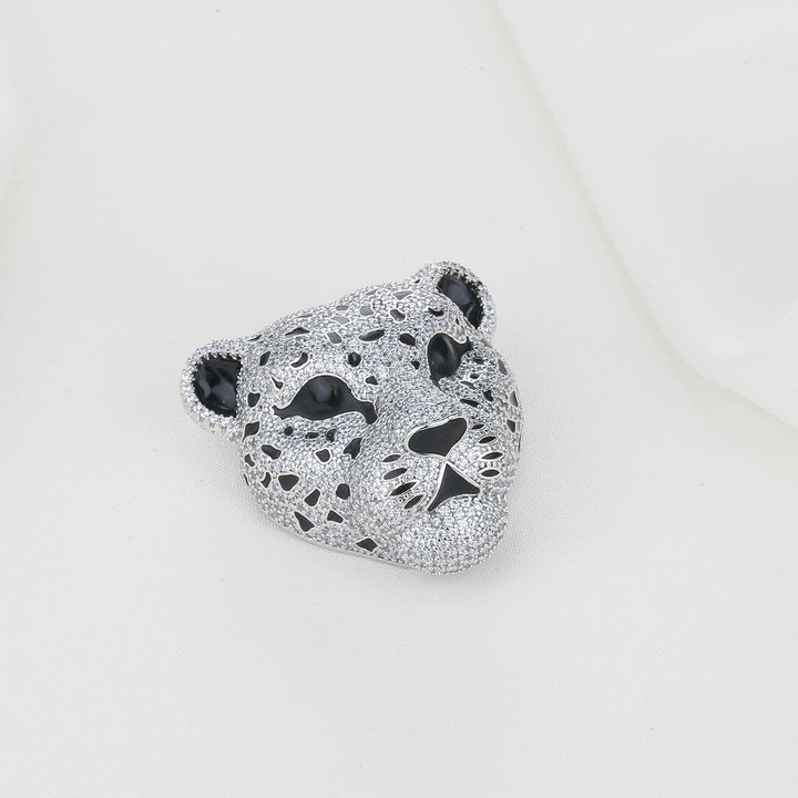 Admirable Men's Brooch Pin