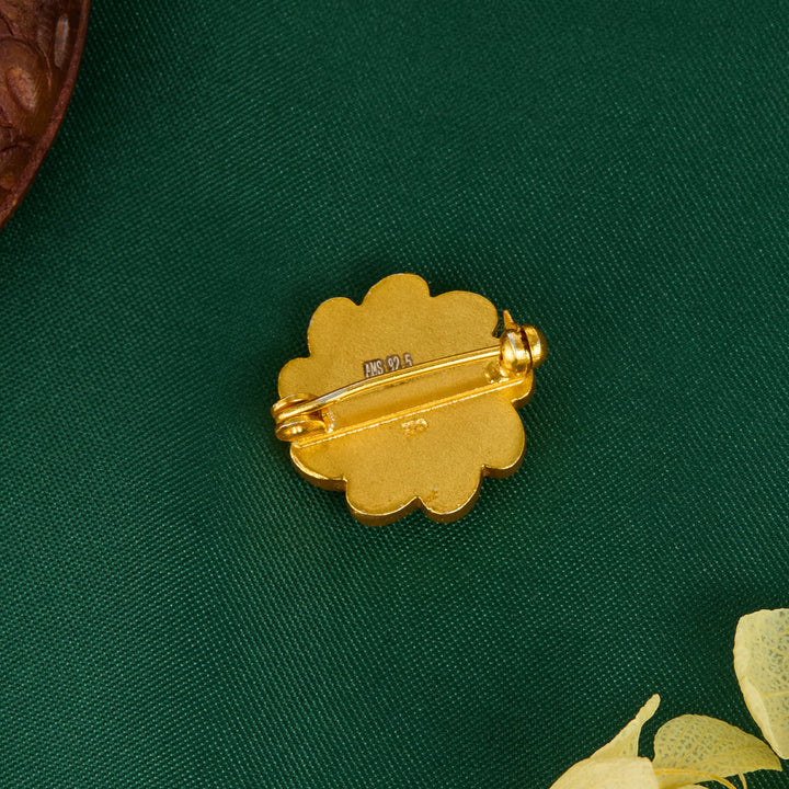 Unique Kundan Saree Pin